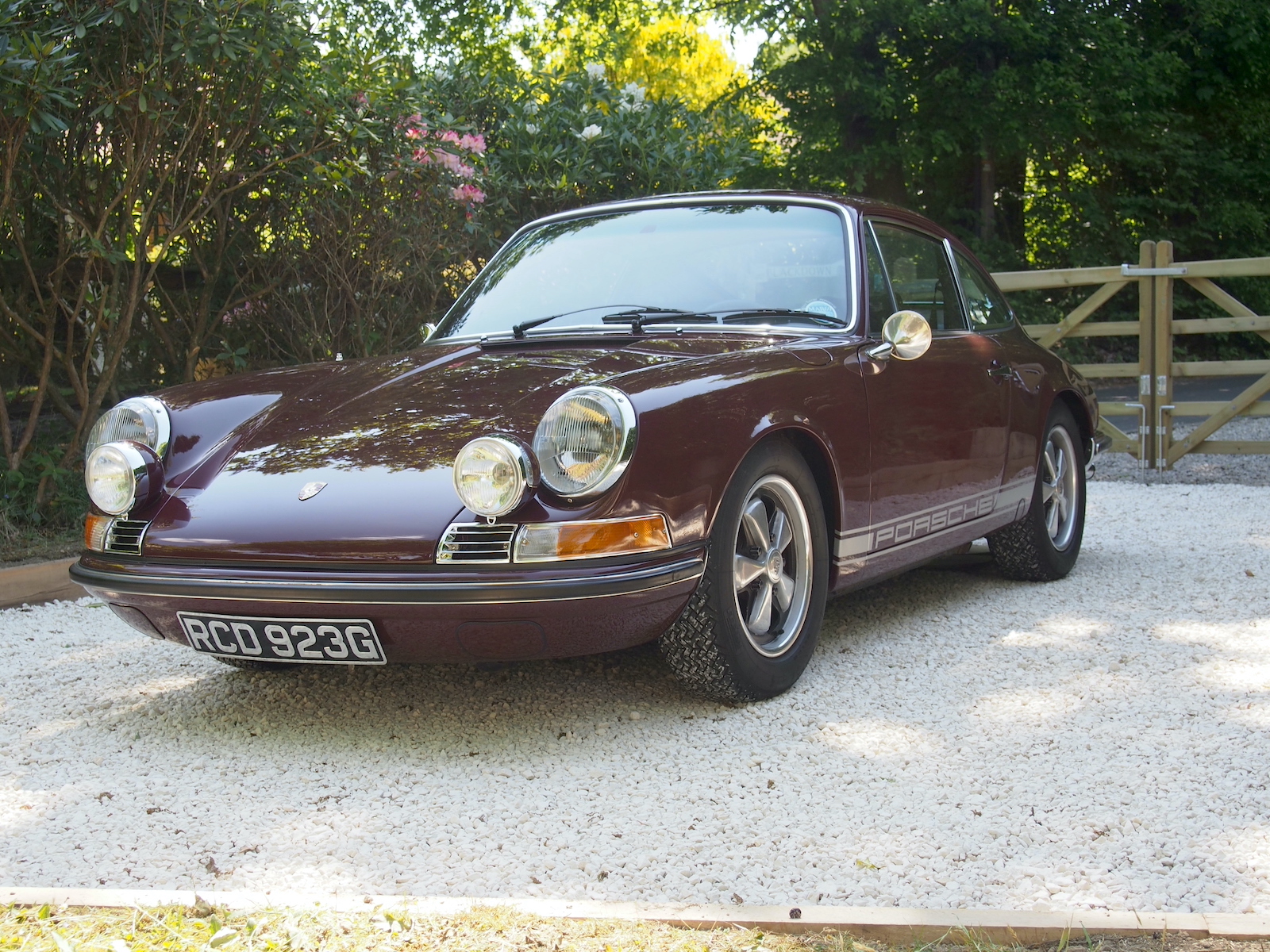 Porsche 911E